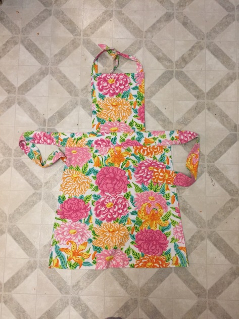 Refashion a thrift store linen dress into an apron | a free pattern from Alaskaknitnat.com